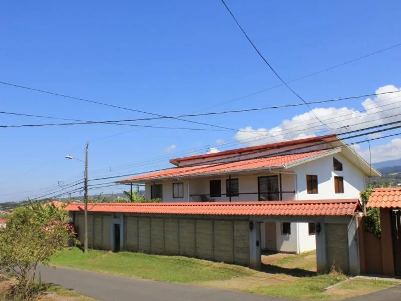 5 Bed Single Family Homes For Sale in Santo Domingo