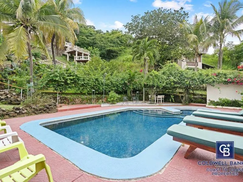 1 Bed Condo To Rent in Playas Del Coco