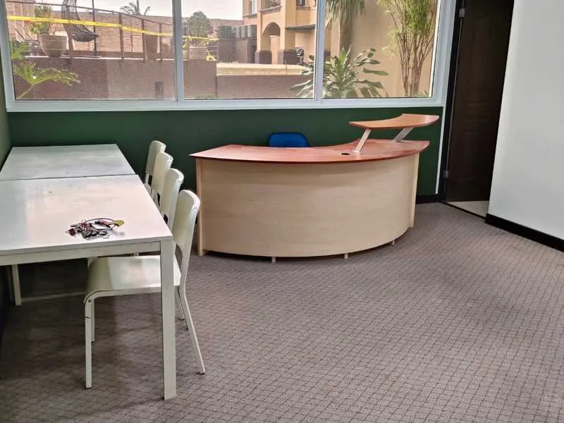 1 Bed Commercial To Rent in Sabana Sur — photo 5