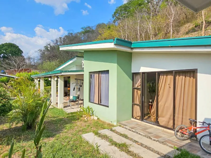 4 Bed Single Family Homes For Sale in Nicoya Peninsula
