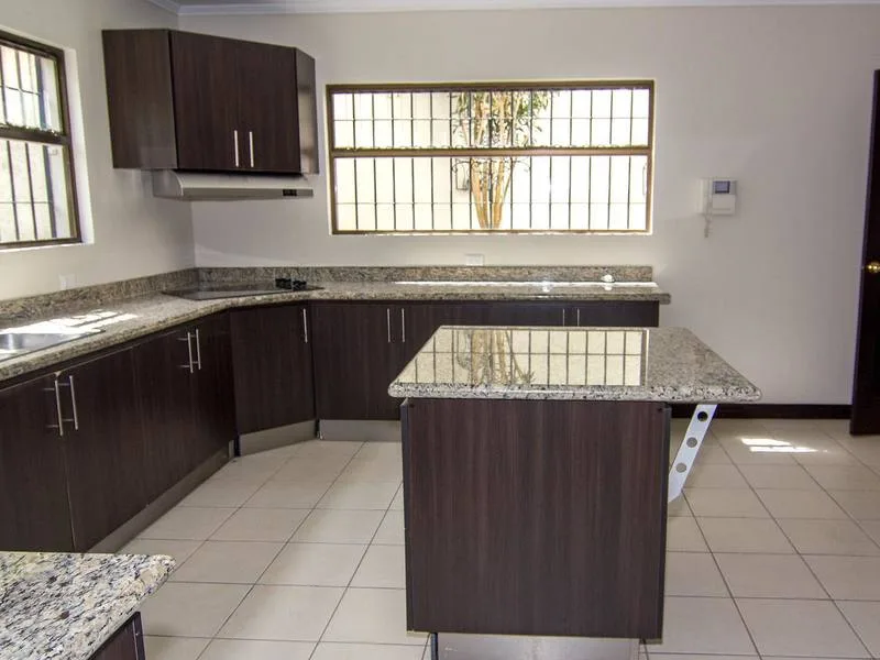 4 Bed Single Family Homes For Sale in Curridabat