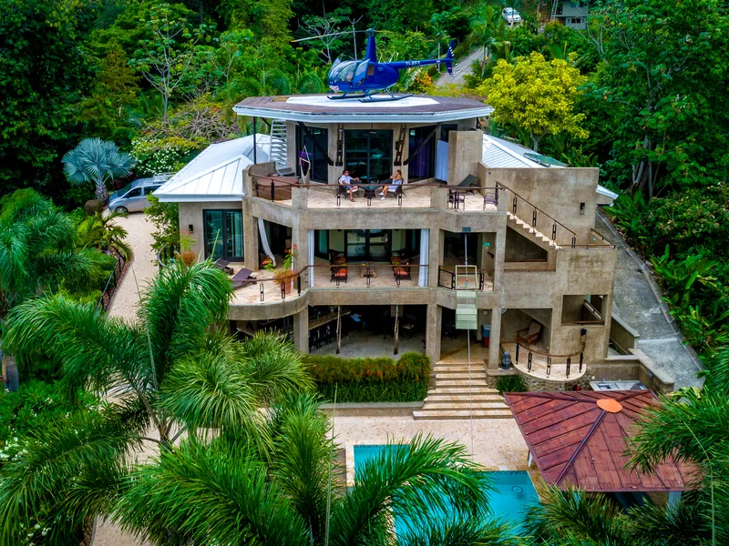 8 Bed Single Family Homes For Sale in Dominical