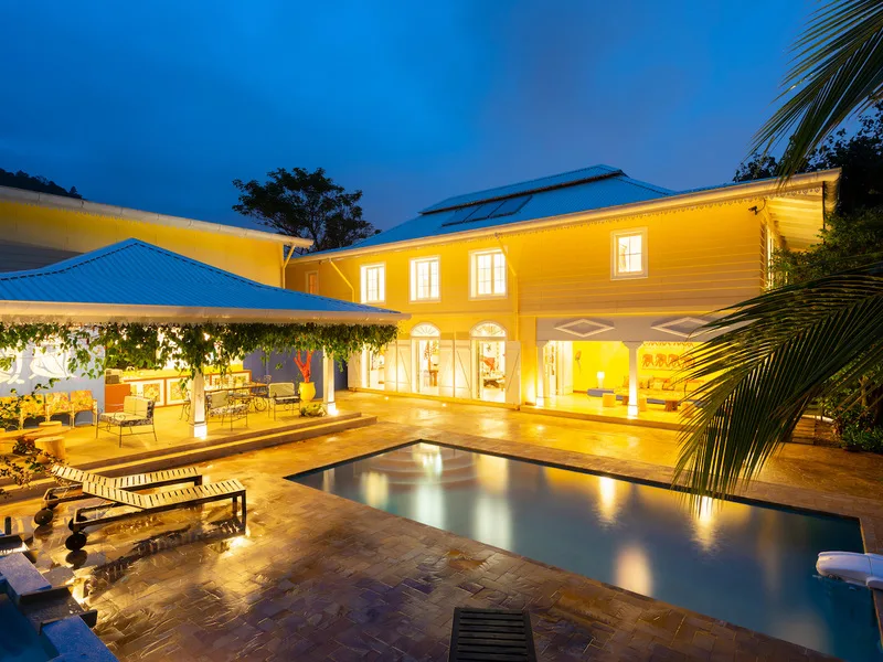 12 Bed Single Family Homes For Sale in Santa Ana