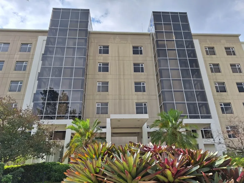 3 Bed Condo For Sale in Escazu