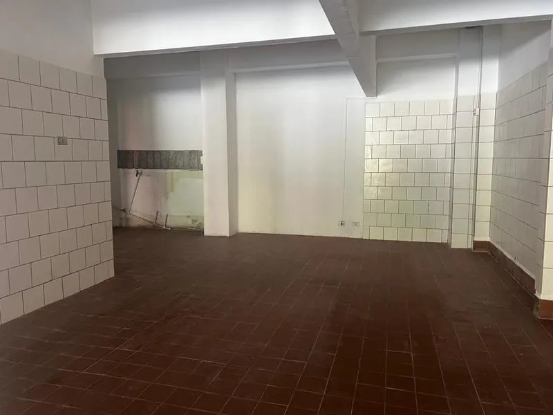 1 Bed Commercial To Rent in Belen