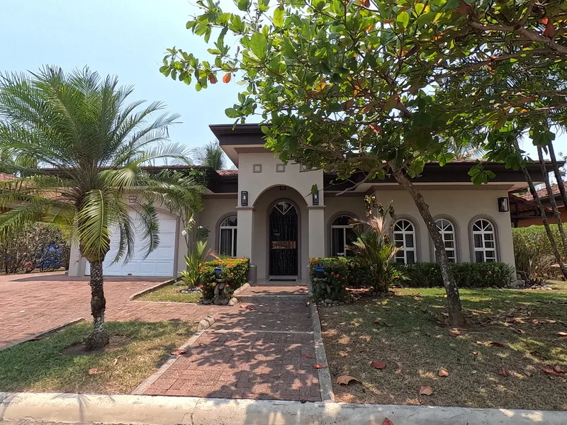 3 Bed Single Family Homes For Sale in Bejuco
