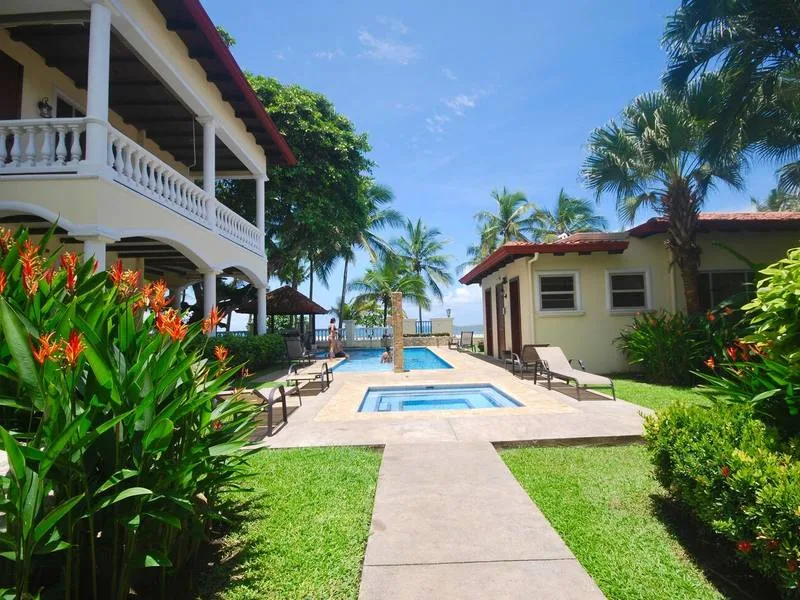 3 Bed Condo To Rent in Jaco