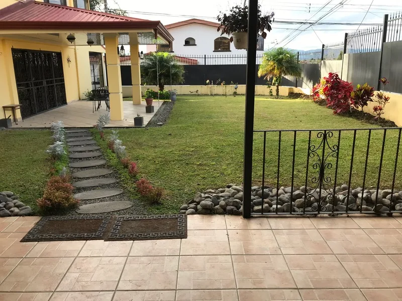 5 Bed Single Family Homes For Sale in Moravia