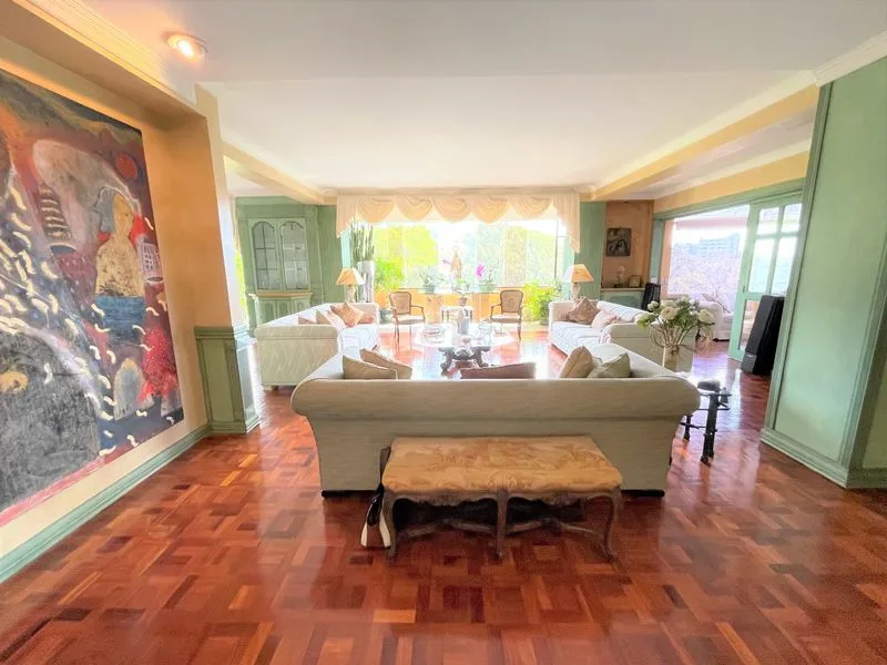 3 Bed Apartment For Sale in Escazu