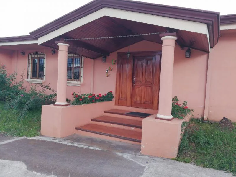 3 Bed Single Family Homes For Sale in Curridabat