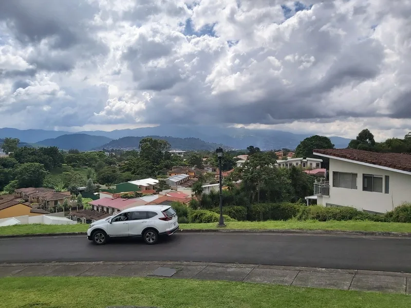 Land For Sale in Curridabat