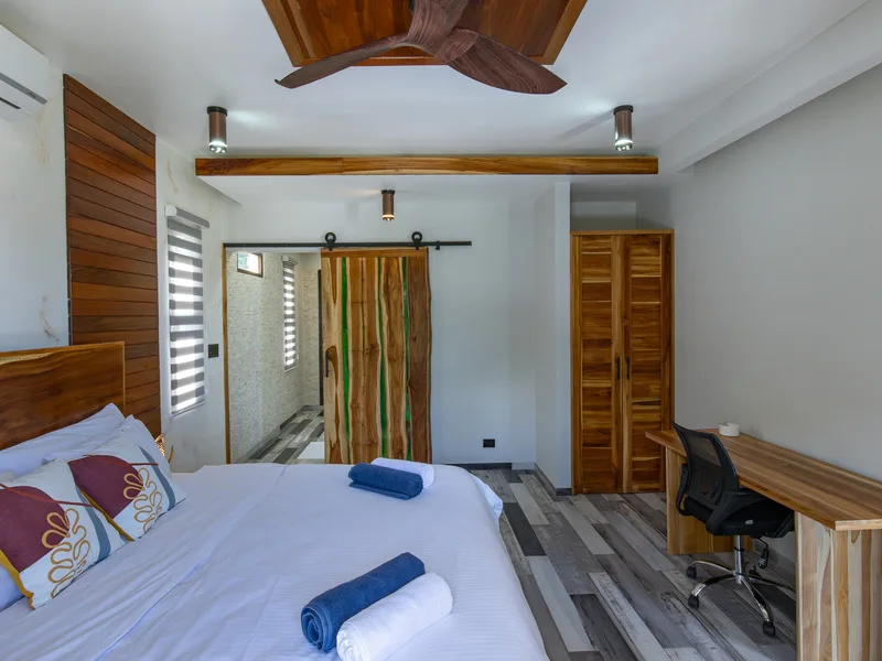 4 Bed Single Family Homes To Rent in Uvita
