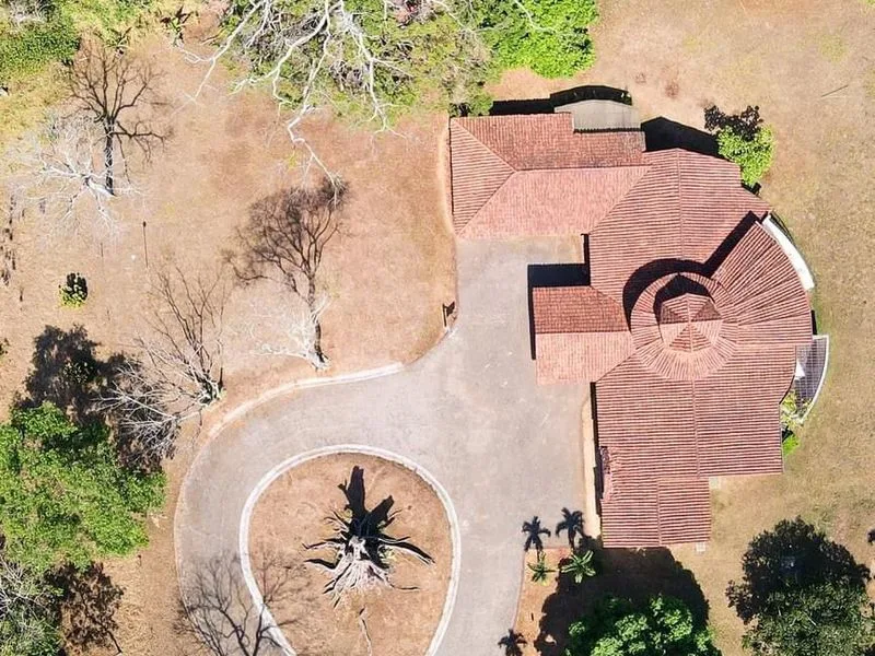 4 Bed Single Family Homes For Sale in Naranjo