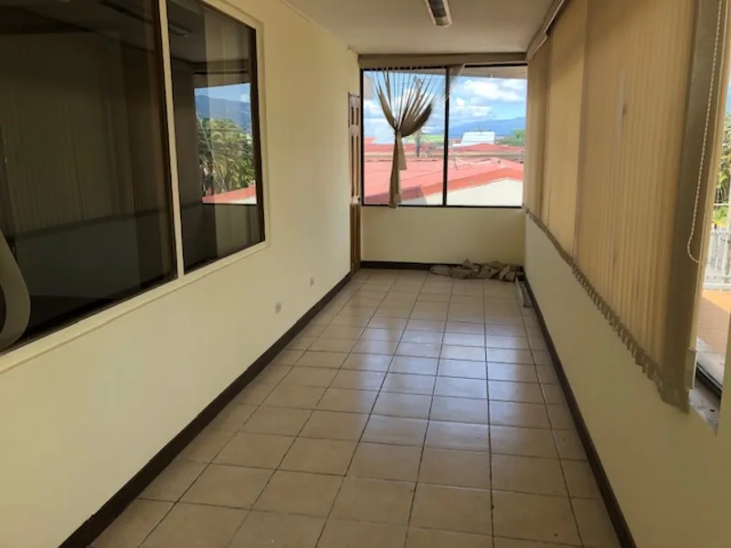 15 Bed Commercial To Rent in San Jose — photo 4