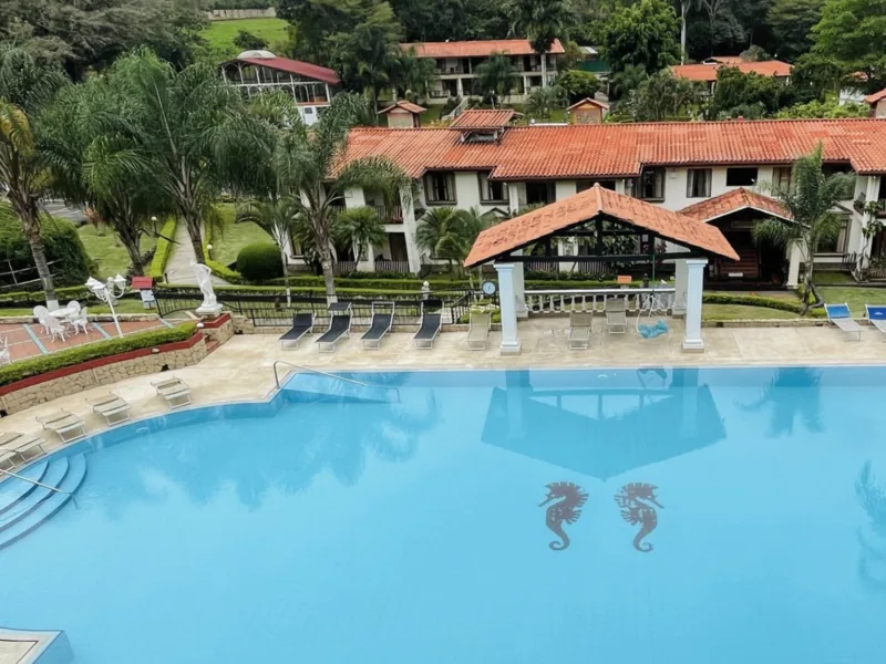 48 Bed Hotel / Leisure For Sale in La Garita