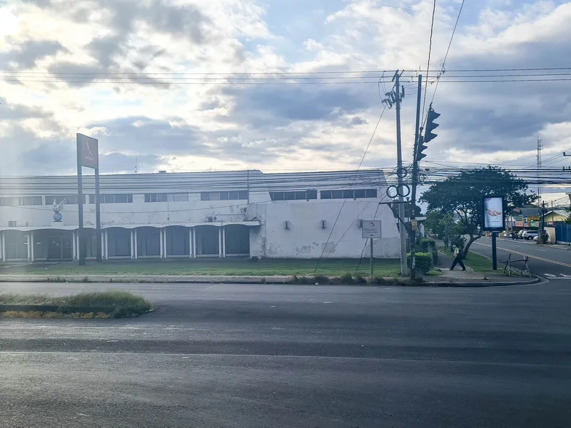 20 Bed Commercial For Sale in La Uruca — photo 3