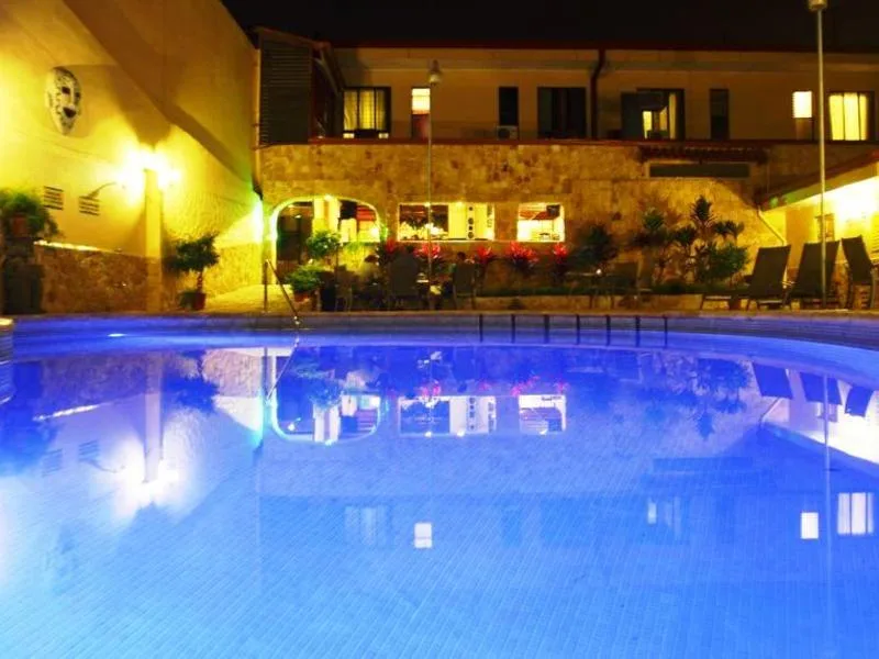 34 Bed Hotel / Leisure For Sale in Ciudad Cariari