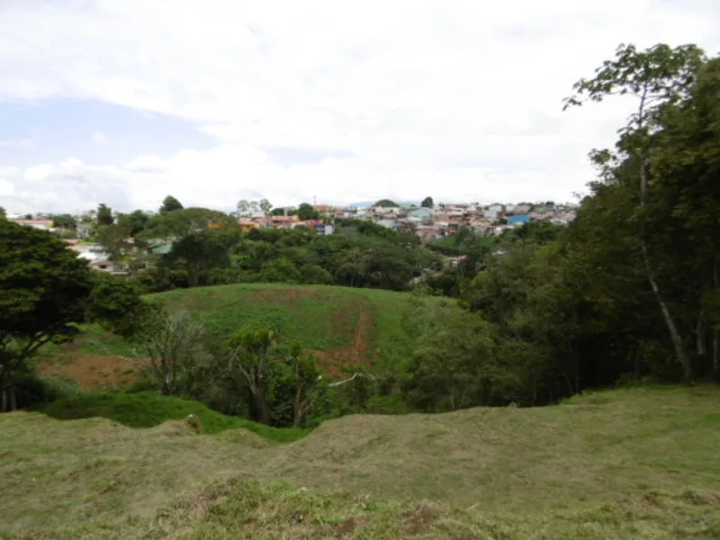 Land For Sale in Curridabat