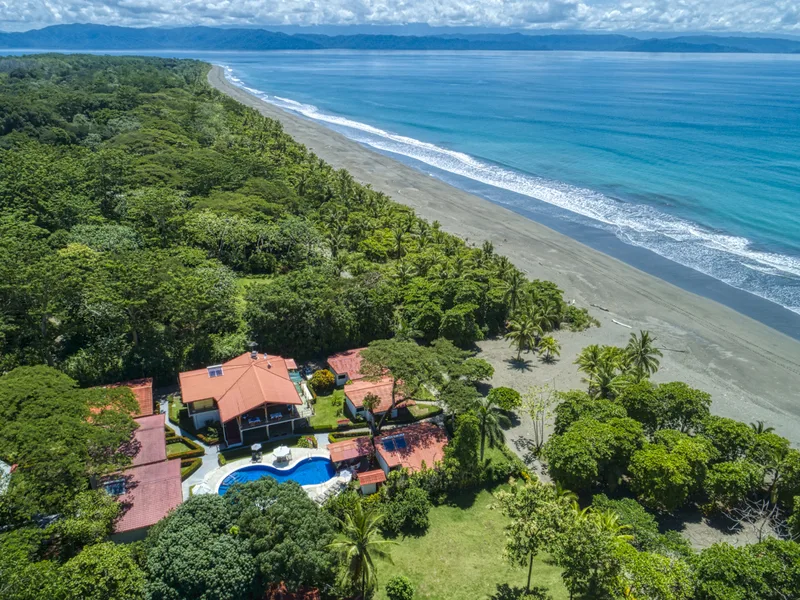 50 Bed Hotel / Leisure For Sale in Puerto Jimenez