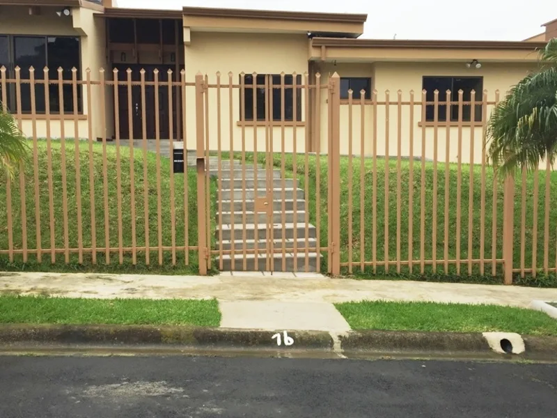 5 Bed Single Family Homes For Sale in Curridabat