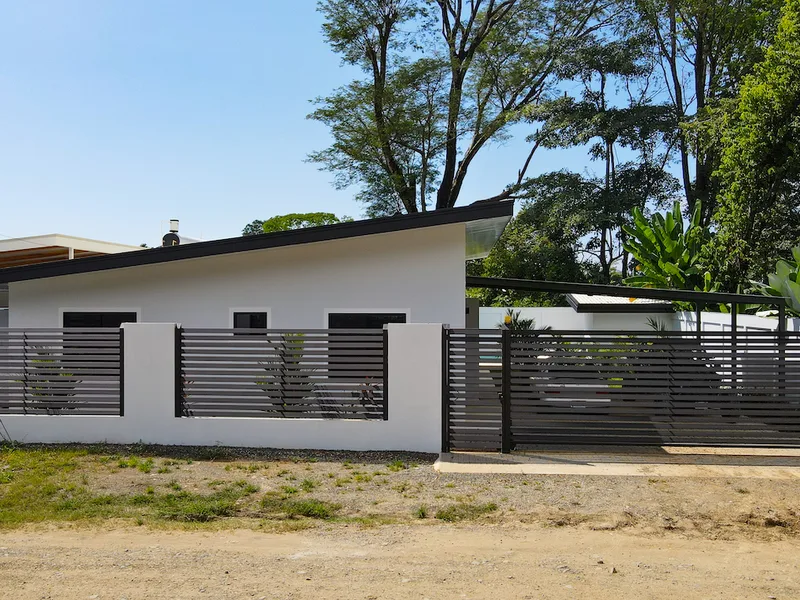 3 Bed Single Family Homes For Sale in Uvita