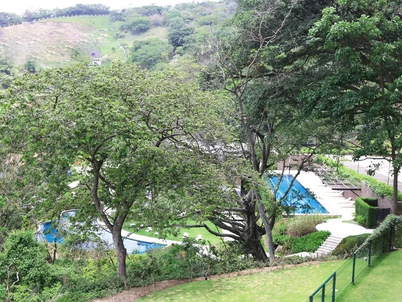 3 Bed Apartment For Sale in Santa Ana