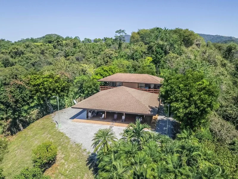 4 Bed Single Family Homes For Sale in Playa San Miguel — photo 2