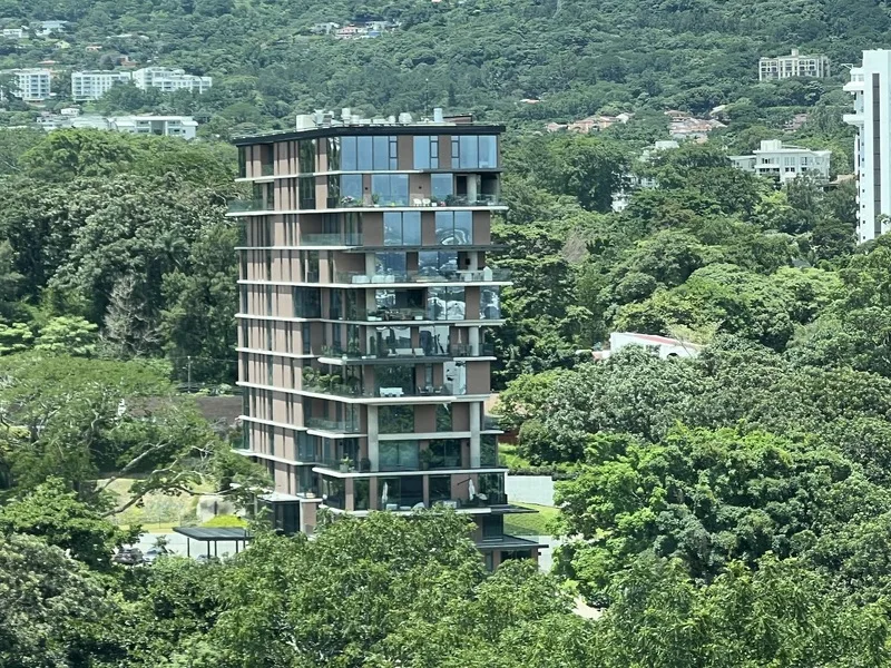 4 Bed Apartment For Sale in Escazu
