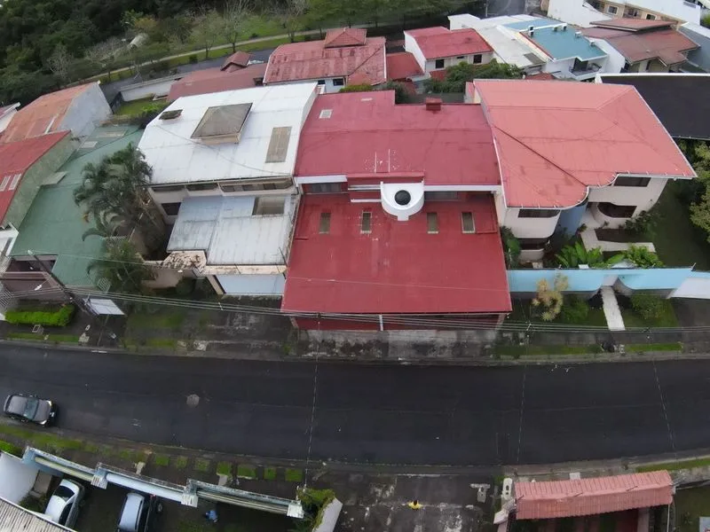 4 Bed Single Family Homes For Sale in Curridabat