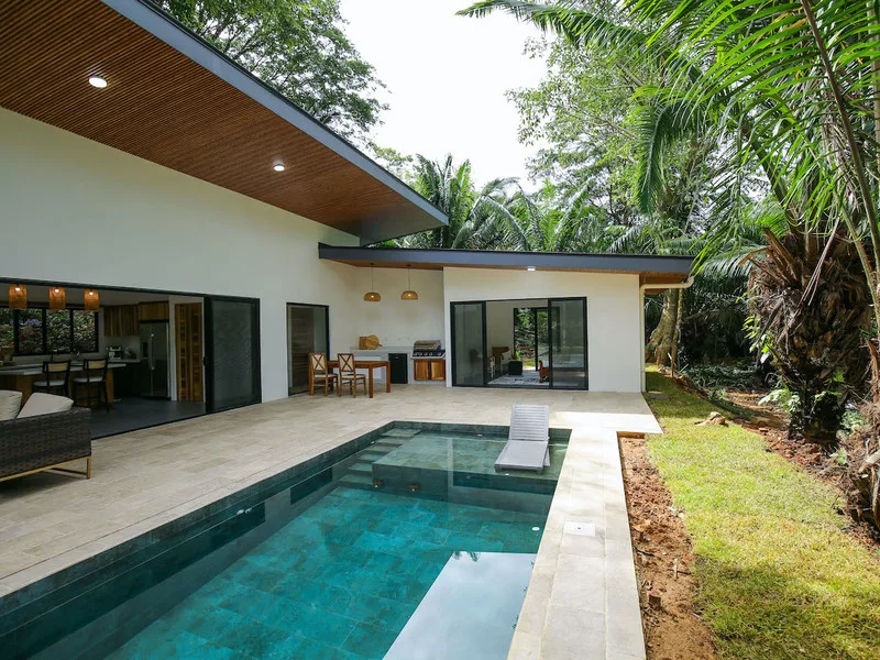 3 Bed Single Family Homes For Sale in Uvita