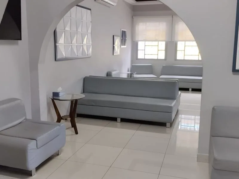 1 Bed Commercial For Sale in San Jose — photo 2