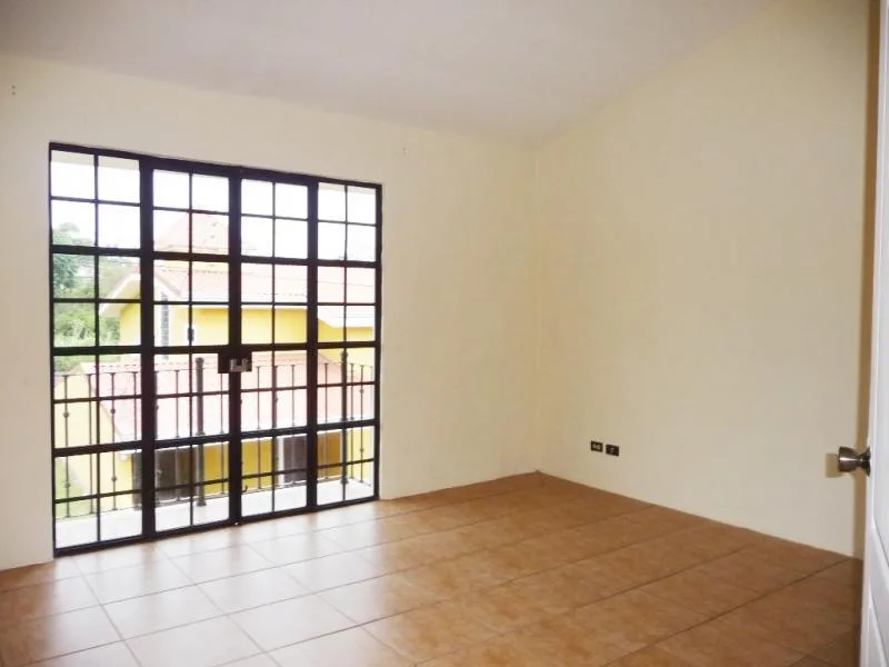 3 Bed Condo For Sale in Coronado