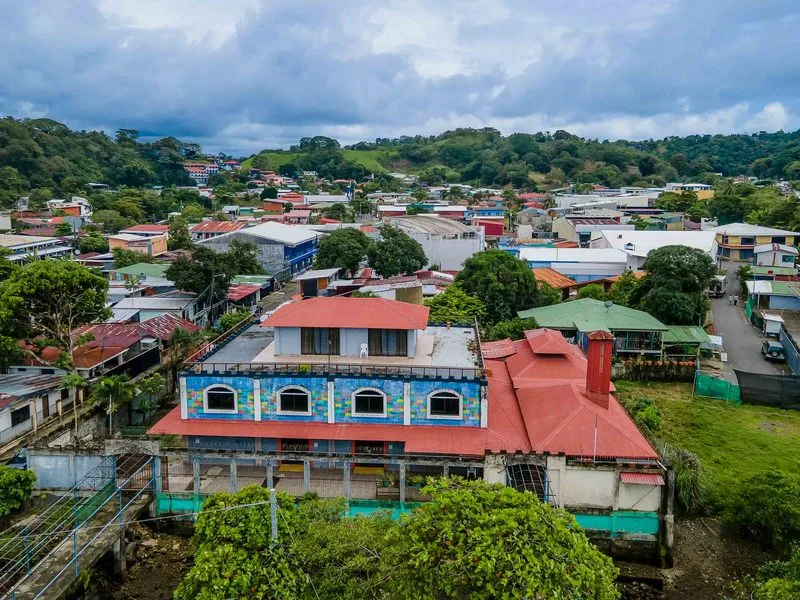 3 Bed Commercial For Sale in Quepos