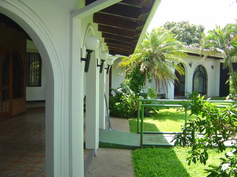 4 Bed Single Family Homes For Sale in La Uruca — photo 4