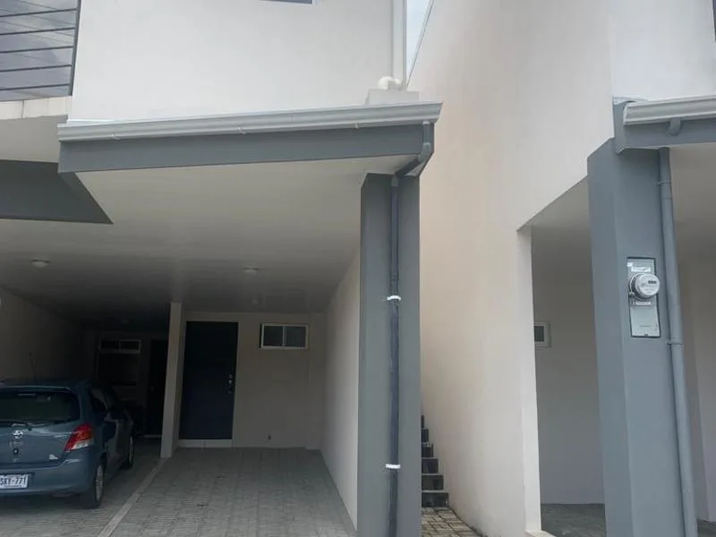 2 Bed Condo To Rent in San Diego