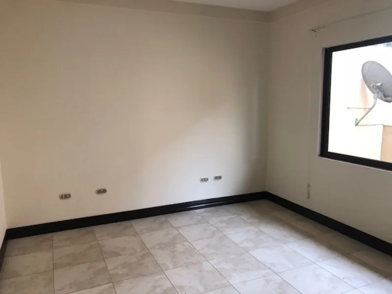 4 Bed Commercial For Sale in San Jose — photo 4