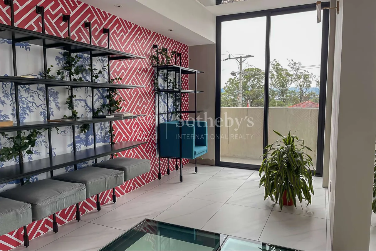 El mercado residencial en el cuadrante oeste de San José se inclina de manera sostenida hacia propuestas arquitectónicas compactas que integran servicios de relajación y ... — photo 4