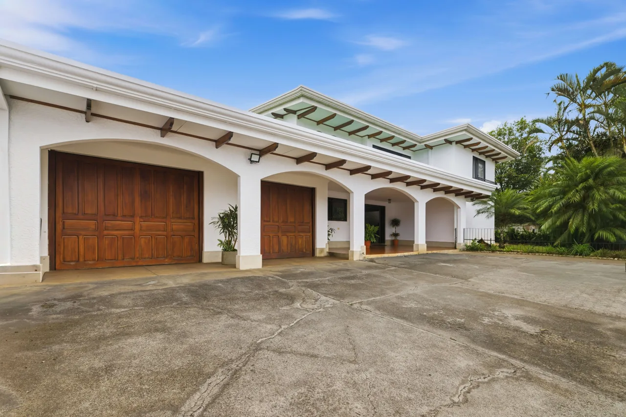 Lomas de Ayarco Garden Home