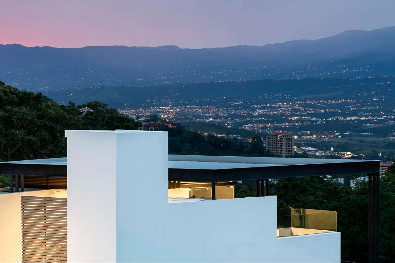 Townhome Contemporáneo Vista al Valle, Escazú