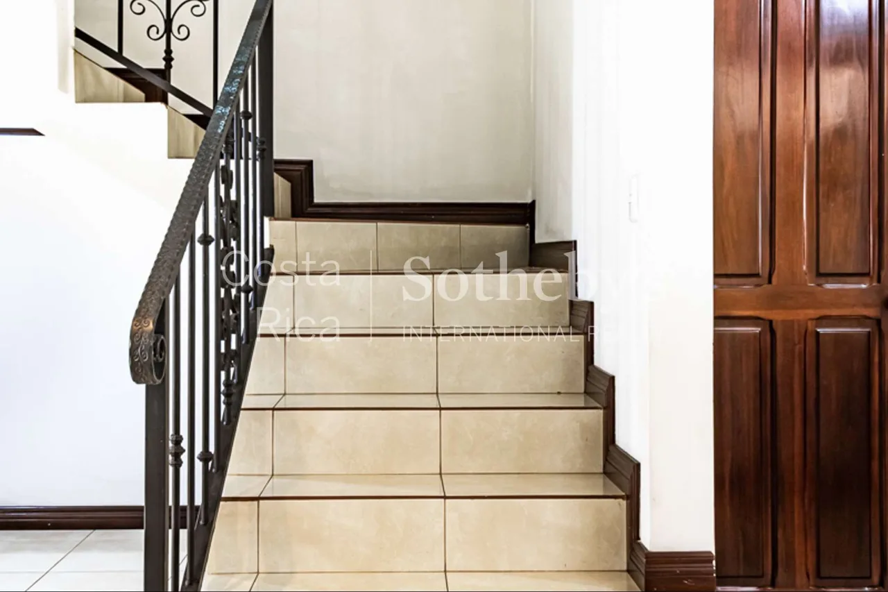 Beautiful House in Los Crotos — photo 5